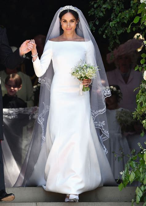 meghan markle's wedding dress